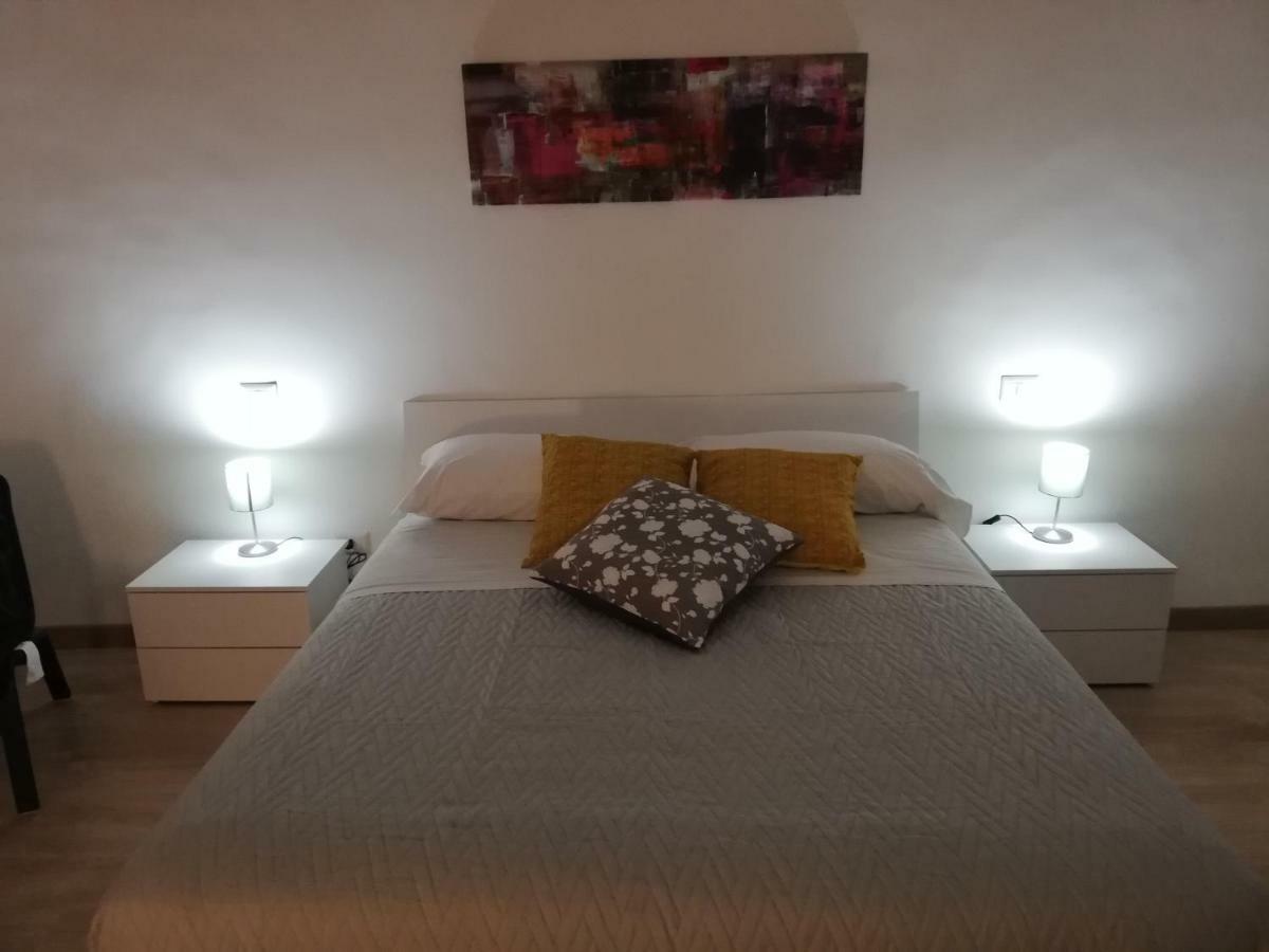 Casa Vacanze La Piazzetta 나폴리 외부 사진